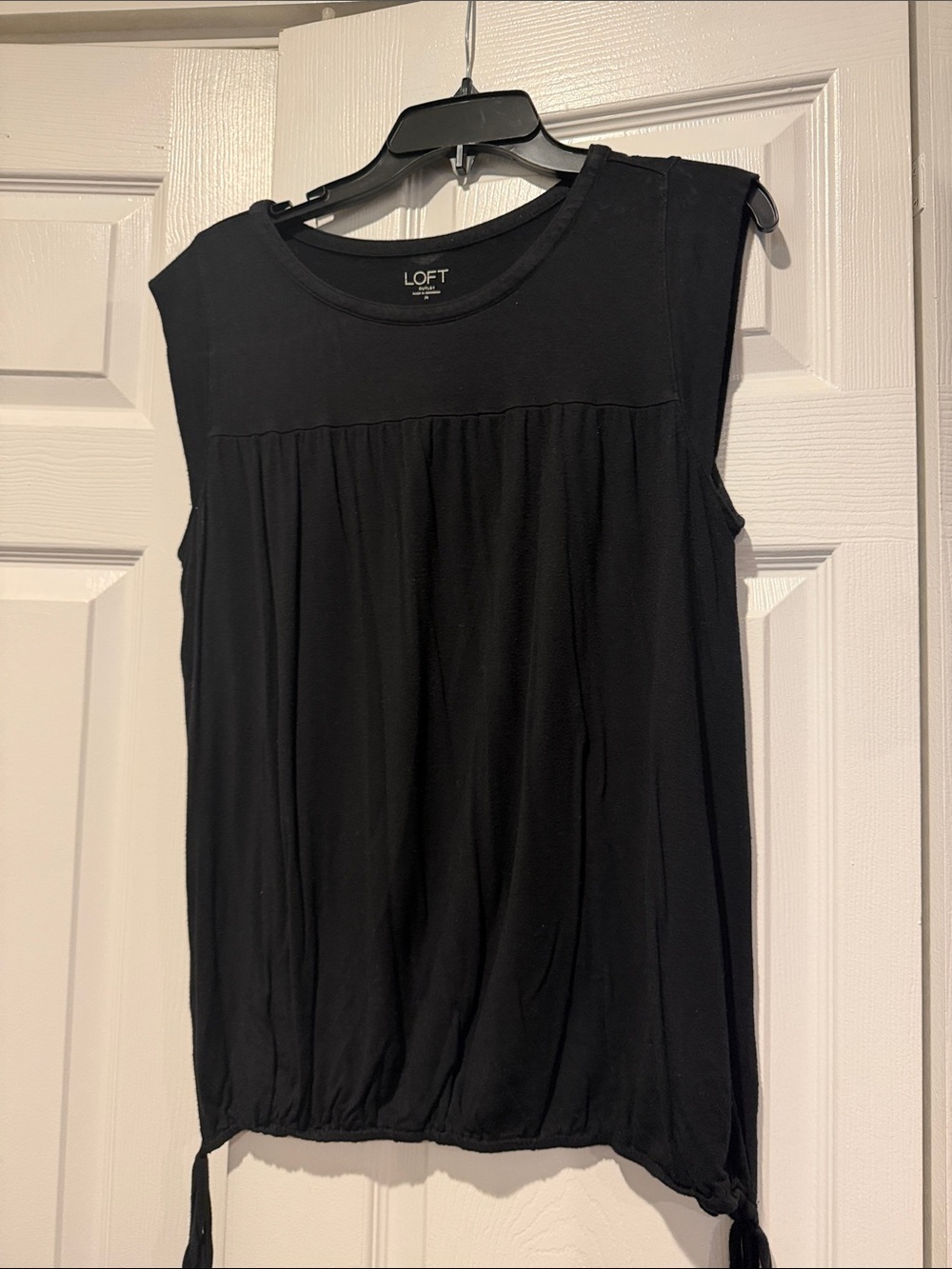 LOFT Black Sleeveless Tie-Hem Blouse